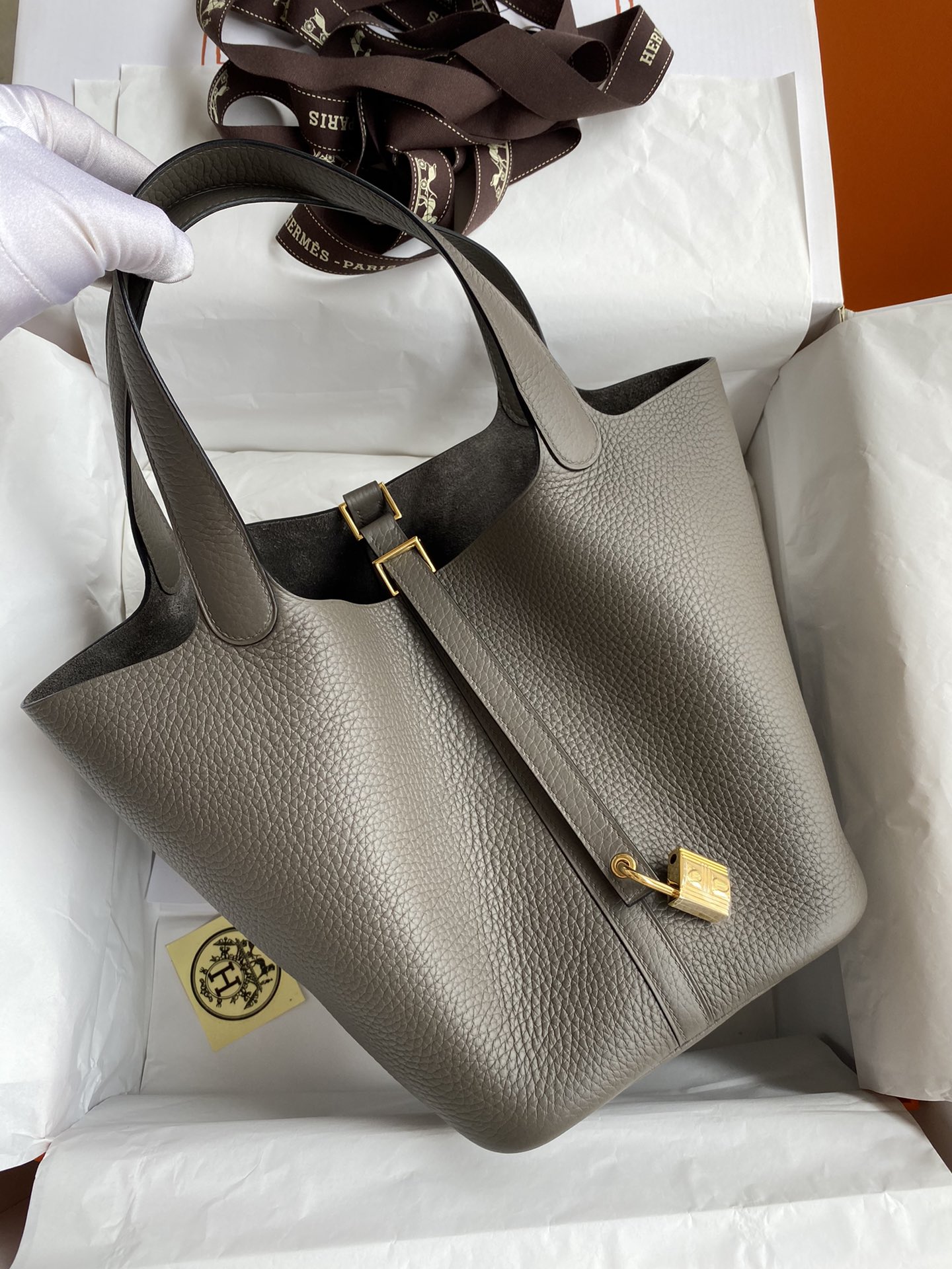 Hermes Picotin Lock 22 Bag In Etain Clemence Leather